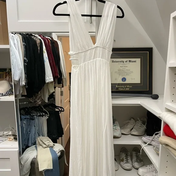 elegant long black dress with sleeves Charming Black Tulle Nude Lining Evening Dresses with Sleeves Elegant Long Sleeves Beads Appliques Prom Dresses